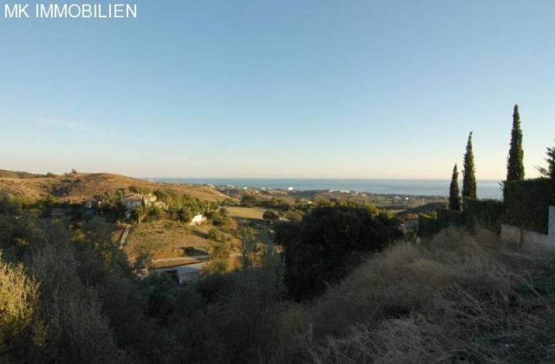 MARBELLA Grundstück mit Meerblick in der Urbanization Los Monteros Alto Grundstück kaufen