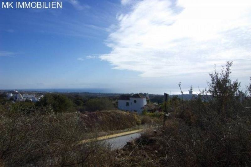 MARBELLA Grundstück mit Meerblick in der Urbanization Los Monteros Alto Grundstück kaufen