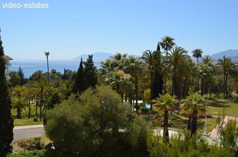 Marbella Penthouse mit Pool und Meerblick und in Strandnähe gelegen Wohnung kaufen