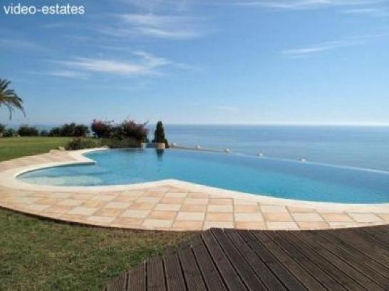 Benalmadena Costa Villa mit atemberaubendem Meerblick Haus kaufen