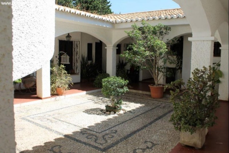 Benalmadena HDA-Immo.eu: 10 SZ Villa mit gewaltigen Grundstück in Banalmadena Pueblo Haus kaufen