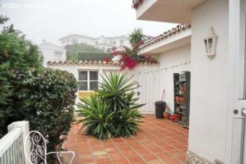 Fuengirola Villa oberhalb Fuengirolas mit Meerblick Haus kaufen