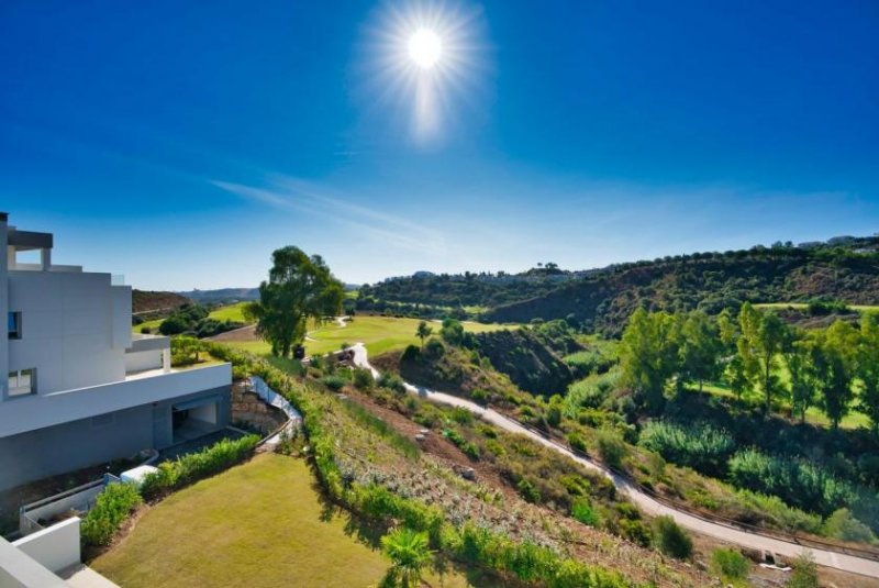 Mijas Neubau von 40 Luxusreihenhausvillen im La Cala Golf Resort Haus kaufen