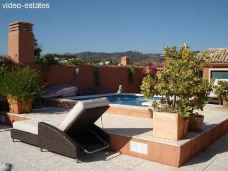 Cabopino Penthouse mit Pool auf der Dachterrasse Wohnung kaufen