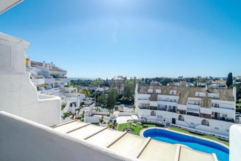 Marbella Tolle 3-Schlafzimmer Luxus-Wohnung in Nueva Andalucia Wohnung kaufen