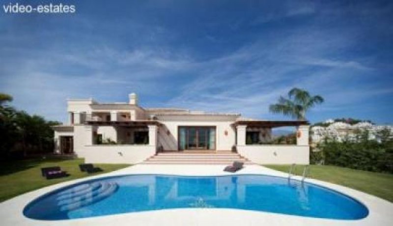 Nueva Andalucia Luxusvilla in der Nähe von Puerto Banus Haus kaufen