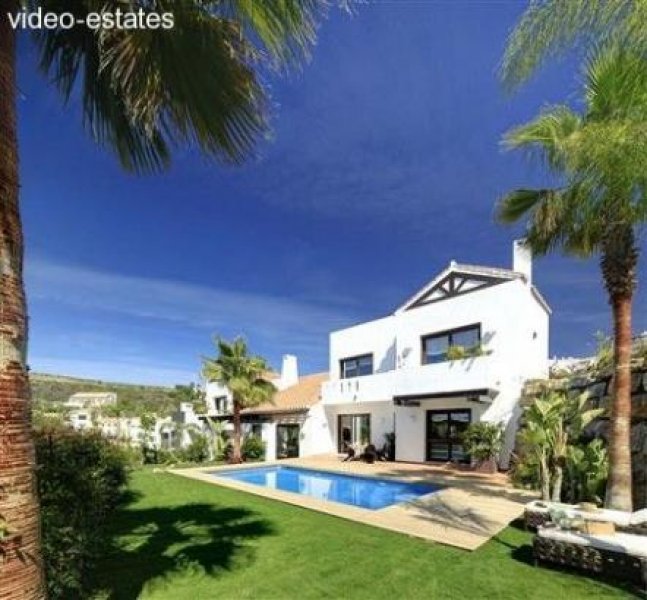 Benahavs Villa mit Panorama Meerblick Haus kaufen