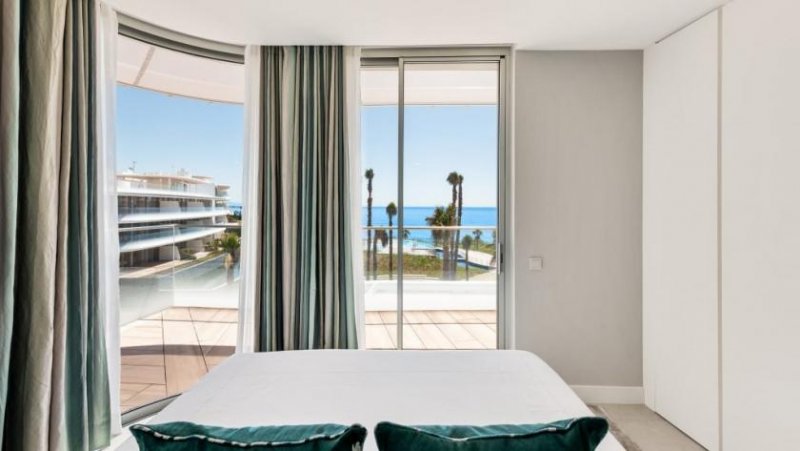 Estepona Direkt am Meer, Luxus Neubauprojekt in Estepona an der Costa del Sol Wohnung kaufen