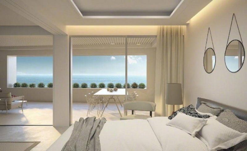 Estepona Luxus Appartements direkt an der Paseo Maritimo Wohnung kaufen