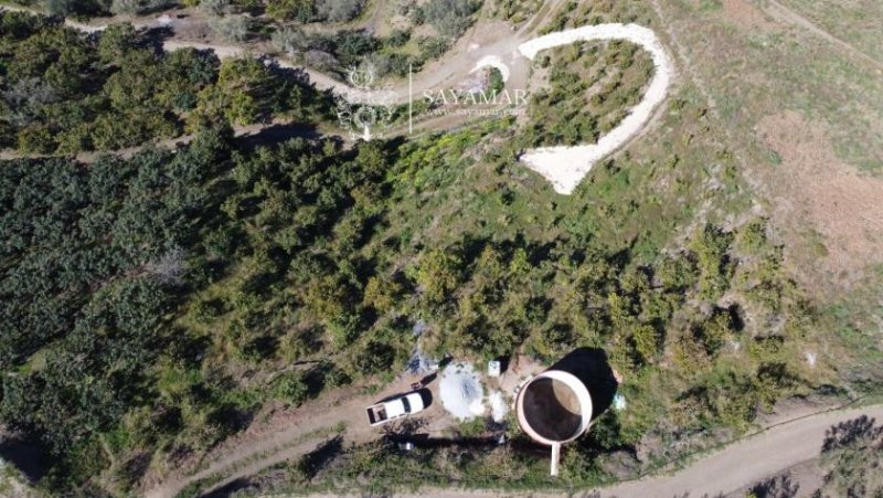 Sayalonga Grundstück mit eigenem Brunnen in sehr guter Lage mit Baugenehmigung in Sayalonga Grundstück kaufen