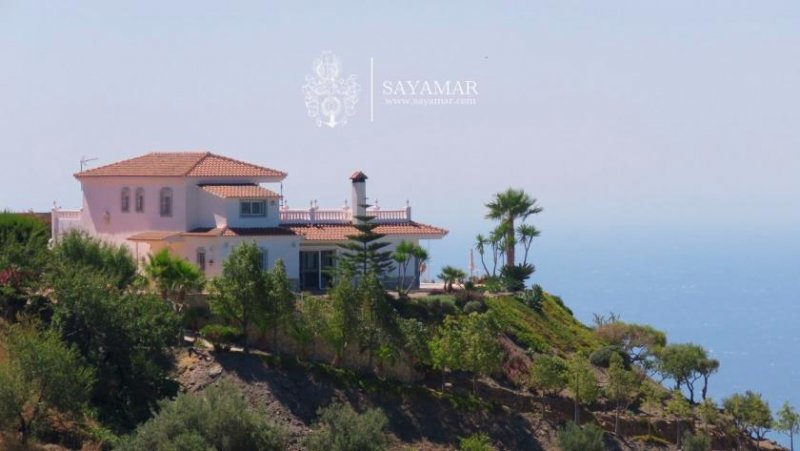 Sayalonga Villa mit Pool und fantastischen Meerblick Haus kaufen