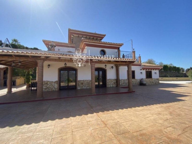 Sayalonga Villa mit Pool und Meerblick Haus kaufen