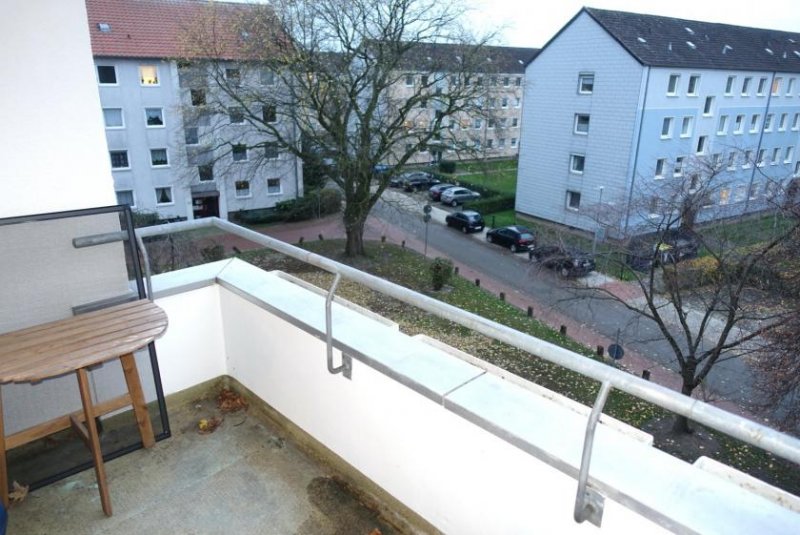 Langenhagen kleine, feine 2 Zimmer Wohnung mit Balkon Wohnung kaufen