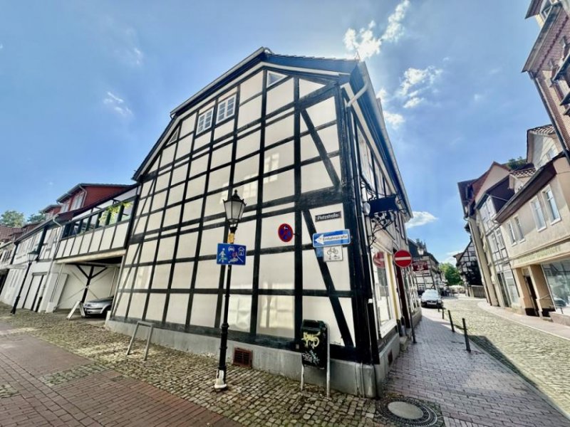 Hameln Renditestarkes Wohn- und Geschäftshaus inmitten der Altstadt Haus kaufen