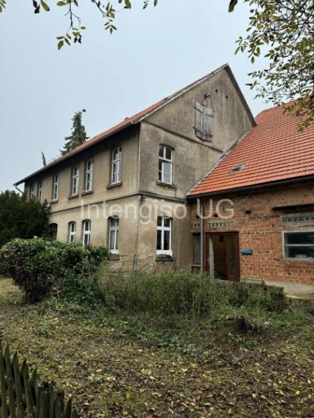 Korbach Gebäude und Grundstücke eines ehemals landwirtschaftlichen Betriebs Haus kaufen