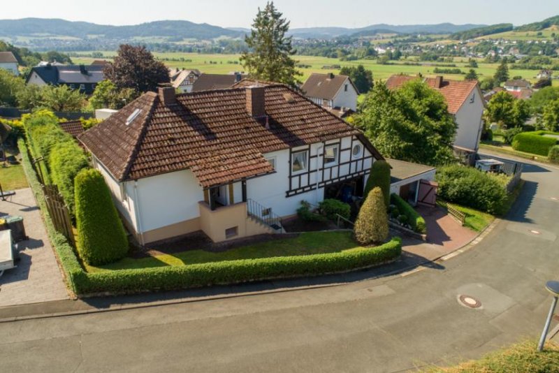 Biedenkopf ++ KRAG Immobilien ++ Generationenhaus: Ausbaureserve, Garten, Garage/Carport ++ Haus kaufen