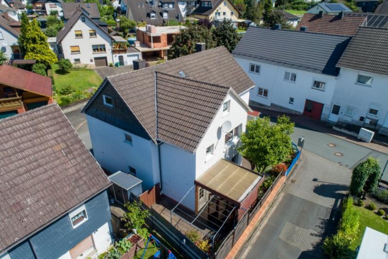 Breidenbach ++ KRAG Immobilien ++ für große Familie: Wintergarten/Terrasse, viele Zimmer ++ Haus kaufen