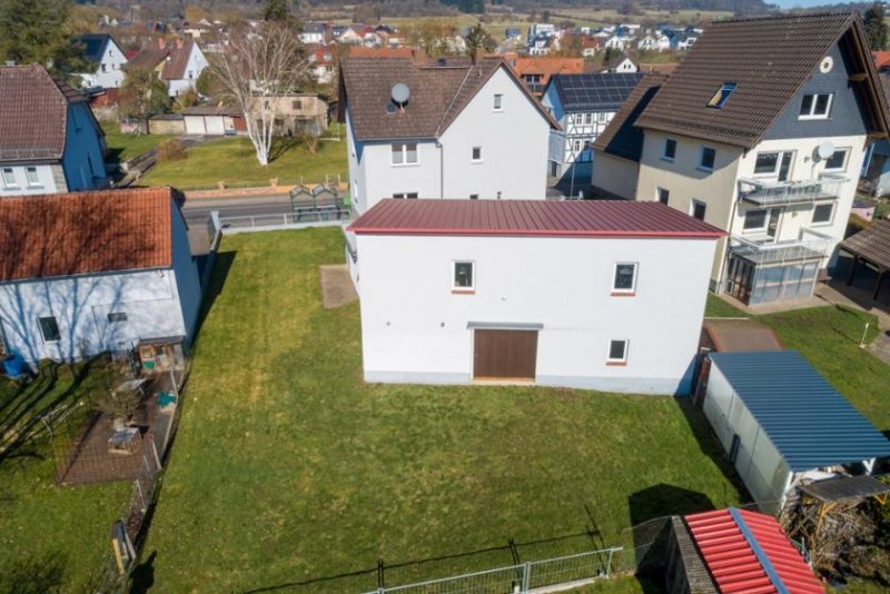 Allendorf (Lumda) ++ KRAG Immobilien ++ viel Platz drinnen und draußen ++ Super-Nebengebäude mit Riesengarage ++ Haus kaufen