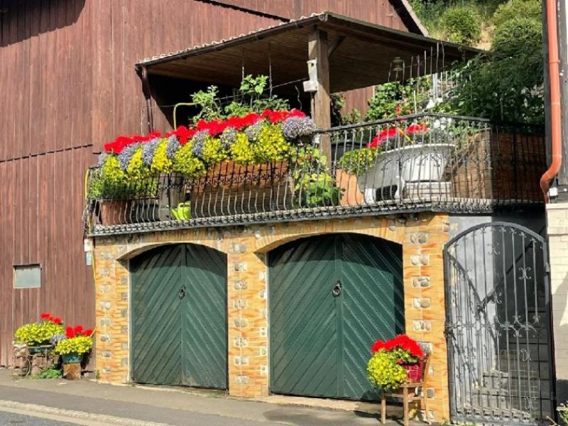 Feldatal Außergewöhnliche Immobilie mit Wohnung und Gästezimmern Haus kaufen