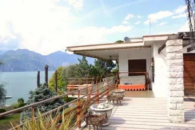 Malcesine Gardasee FL Firmenkauf mit Luxusvilla - IT2201 Haus kaufen