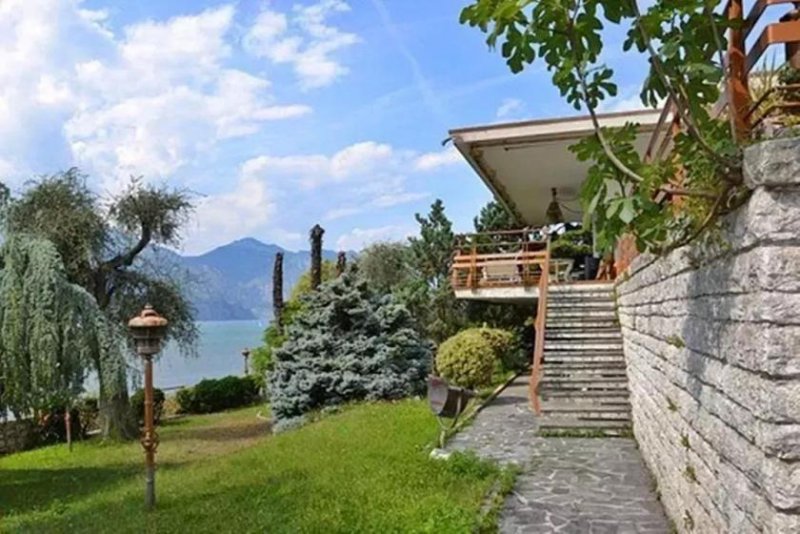 Malcesine Gardasee FL Firmenkauf mit Luxusvilla - IT2201 Haus kaufen