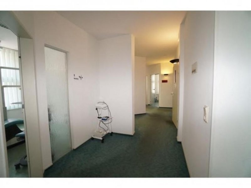 Osterode am Harz ETW - Etage mit Potenzial! 146 m² Wfl. u. 8,5 Zimmer - Ohne Bank finanzierbar! Wohnung kaufen