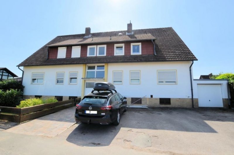 Holzminden Eigentumswohnung mit Balkon und Garage in stadtnaher, ruhiger Ortsrandlage Wohnung kaufen