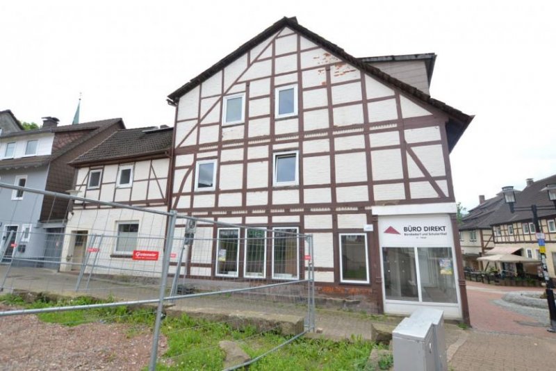 Stadtoldendorf Teilvermietetes Wohn- und Geschäftshaus im Zentrum von 37627 Stadtoldendorf! Gewerbe kaufen