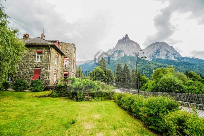 Kastelruth Luxuriöse, historische Immobilien am Fuße des Schlerns zu
verkaufen Haus kaufen