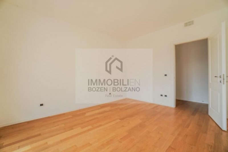 Bozen Neue Penthouse 3-Zimmerwohnung in Zentrum zu verkaufen Wohnung kaufen