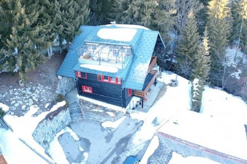 Crans-Montana Einmaliges Angebot - Ferienhaus mit 4 Einheiten in Crans Monatana - oder Renditeobjekt Haus kaufen