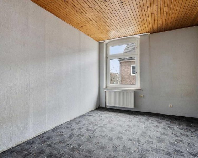 Ratingen Ratingen-Mitte: Attraktive 3-Zimmer-Wohnung im Altbau mit Balkon Wohnung kaufen