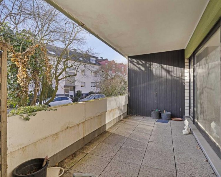 Ratingen Ratingen-Lintorf: Großzügiges Appartement mit großer Loggia und Stellplatz Wohnung kaufen