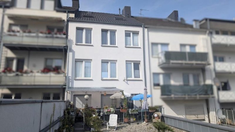 Mönchengladbach Mönchengladbach: Büro- und Geschäftshaus in hervorragender Citylage Gewerbe kaufen