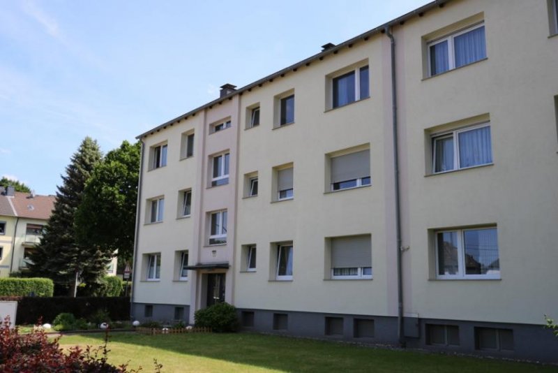 Essen Gepflegte 3-Zimmer Wohnung mit schönem Balkon - zentral zwischen Essen und Mülheim Wohnung kaufen