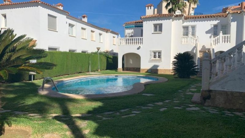 Oliva Freistehende Villa in Oliva Nova, nur 200m vom Sandstrand und Golfplatz entfernt Haus kaufen