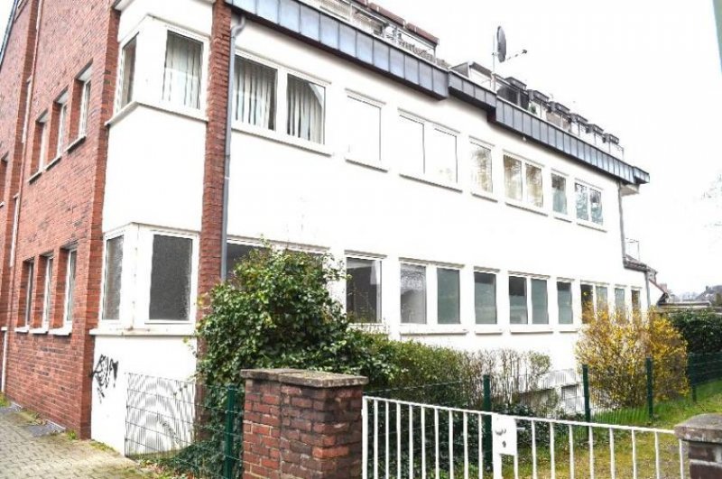 Duisburg Gepflegte 4-Zimmer Maisonette-ETW im 2. OG mit 92 m², großer Balkon, Keller, Garage, Stellplatz Wohnung kaufen