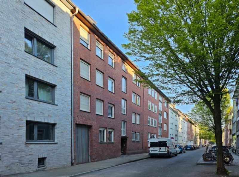 Münster Seltenes Investment in Münster-Mauritz: Neun-Parteien-Haus mit modernem Dachausbau Gewerbe kaufen