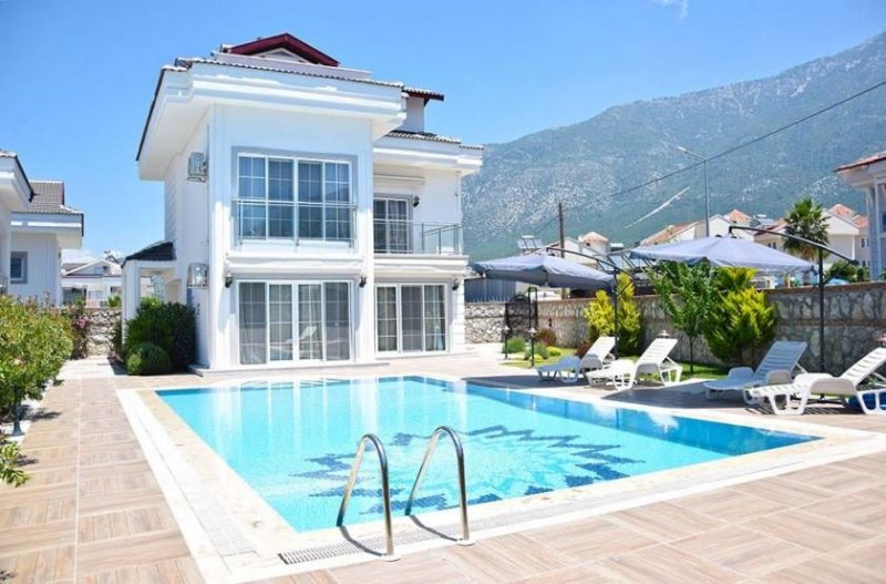 Fethiye Luxuriöse Neubauvilla mit privatem Pool nahe der blauen Lagune von Ölüdeniz Haus kaufen