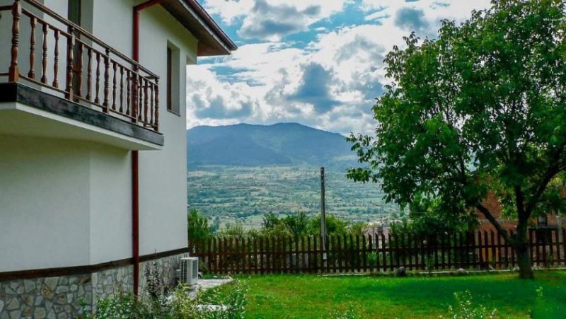 Chepelare Ein prächtiges Haus mit Schwimmbad im Rhodopen Gebirge mit Panoramablick Haus kaufen