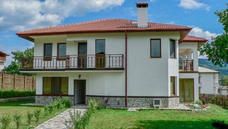 Chepelare Ein prächtiges Haus mit Schwimmbad im Rhodopen Gebirge mit Panoramablick Haus kaufen