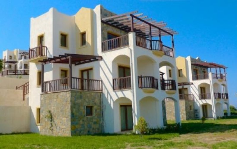 Bodrum-Gündoğan Extravagantes Apartment mit Garten und Meerblick in Gündogan Wohnung kaufen