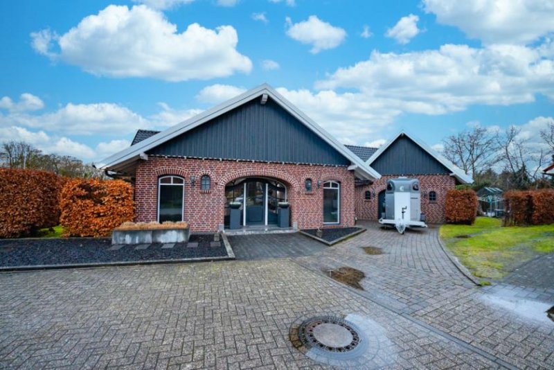 Hoogstede #RESERVIERT# Hochwertiger Bungalow mit repräsentativem Gartenhaus in Hoogstede. Haus kaufen