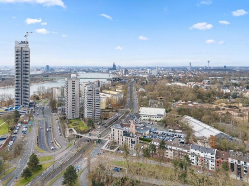 Köln Neuwertige 4 Zimmer Wohnung mit Balkon, Einbauküche und Tiefgaragenstellplatz in Köln Riehl Wohnung kaufen