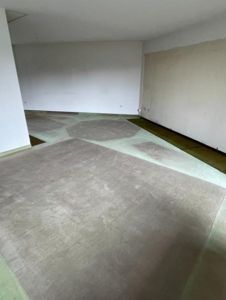 Köln Köln Westhoven - geräumige 2-Zimmerwohnung mit 2 Bädern und 2 Balkone Wohnung kaufen