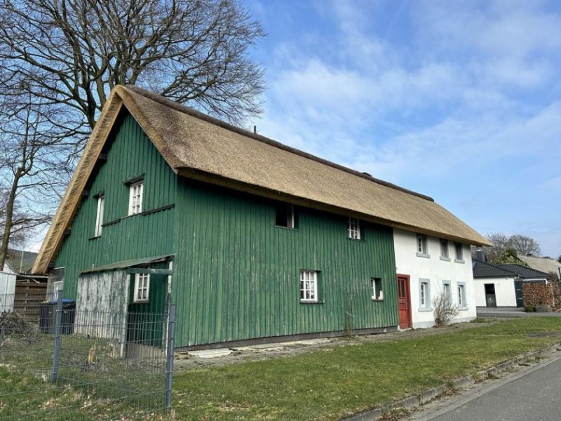 Monschau Zauberhaftes Denkmalhaus mit zwei Wohnungen in Kalterherberg Haus kaufen