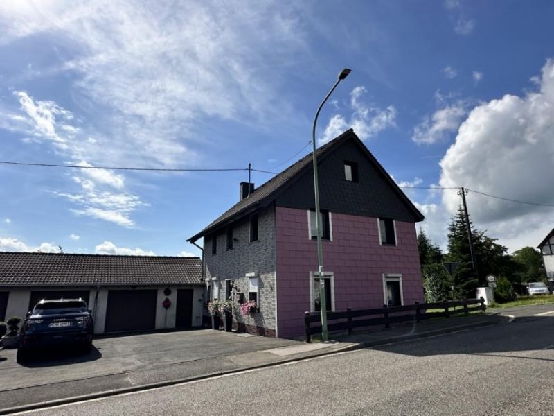 Nideggen Nideggen-Schmidt: Haus mit Doppelgarage und wunderschöner Weitsicht in die Natur Haus kaufen