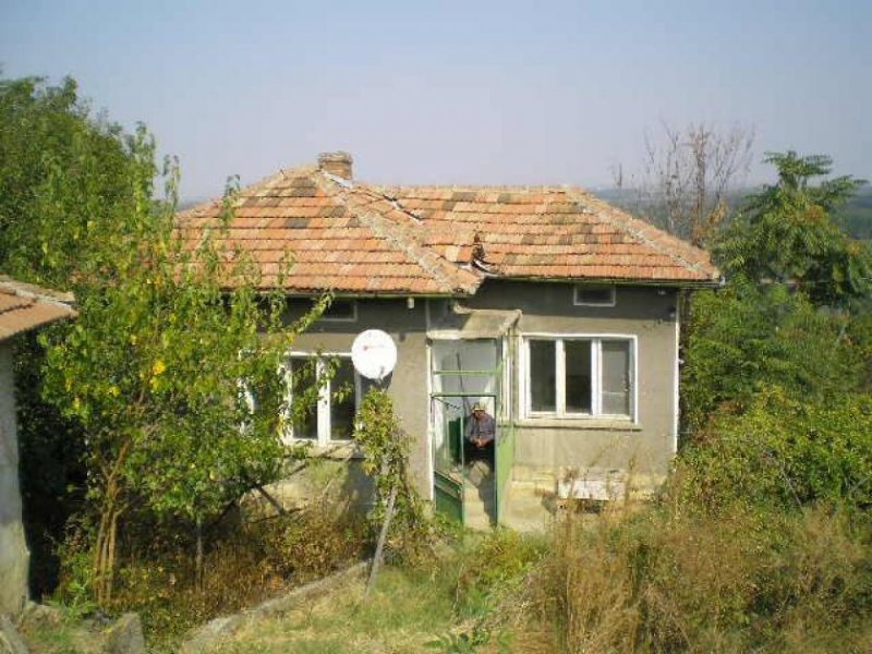 Vardim Altes Landhaus am Ortsrand mit unverbaubarem Blick auf die  Donau im idyllschem Vardim, 3 km nordwestlich von Svishtov Haus