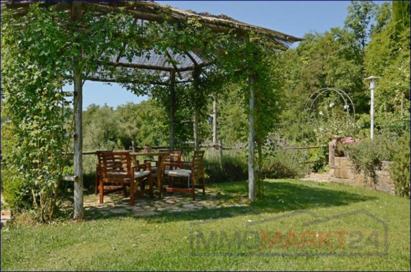 Gaiole in Chianti ***Schönes, erst kürzlich renoviertes, traditionelles Landgut mit 11 Hektar Landfläche in der Toskana*** Haus kaufen