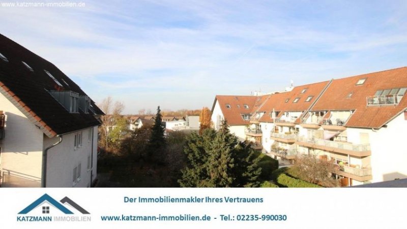 Bonn Über den Dächern von Holzlar! Schicke 3-Zimmer ETW mit Dachterrasse, Stellplatz u. Fernblick zu verkaufen! Wohnung kaufen